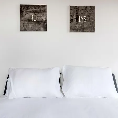 Modern 2-bedroom With Balcony * Lisboa